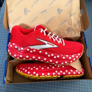 Women’s Brooks Ghost Max 2 Disney Minnie Red and White Run Disney Shoes 8.5